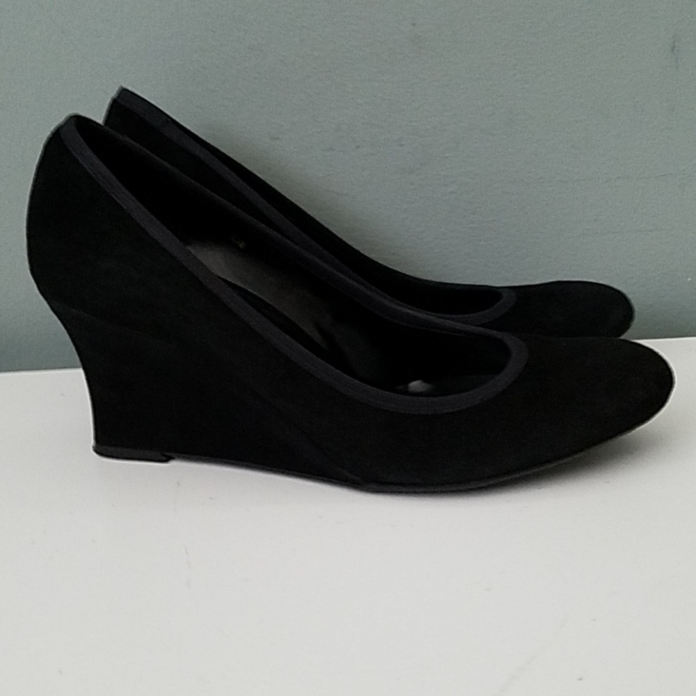 Suede wedge heels